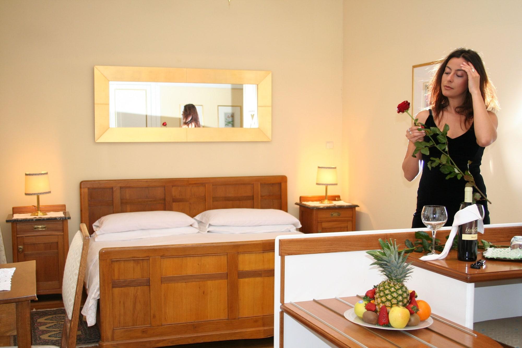 Hotel Villa Westend Merano Ngoại thất bức ảnh